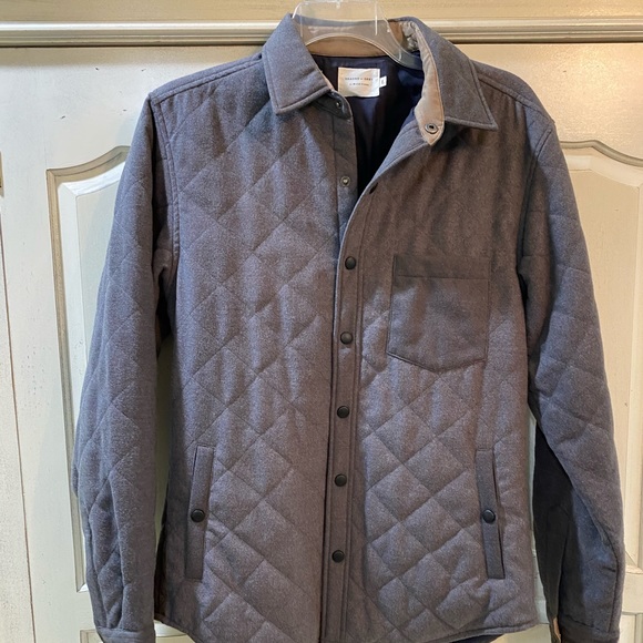 Cotton Button down - Picture 1 of 3